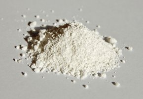Food additive E171